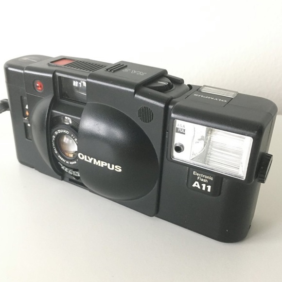 Olympus AX2 35mm film camera with A11 Flash - Picture 1 of 4